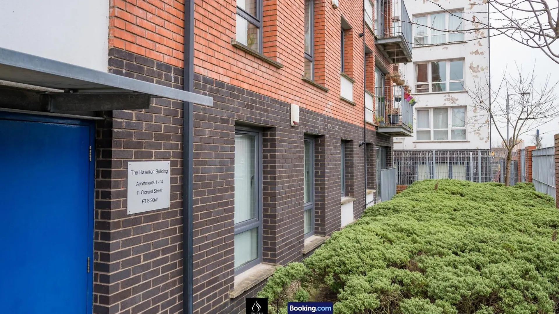 2 Bed Modern Cozy Apt By Boyeilles Apartments Short Lets & Serviced Accommodation Belfast With Free Wifi United Kingdom